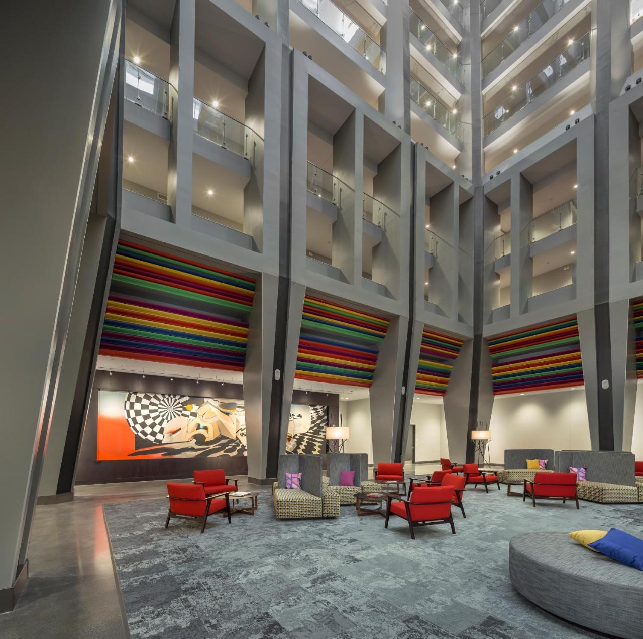 The Summit Hotel Cincinnati Dış mekan fotoğraf