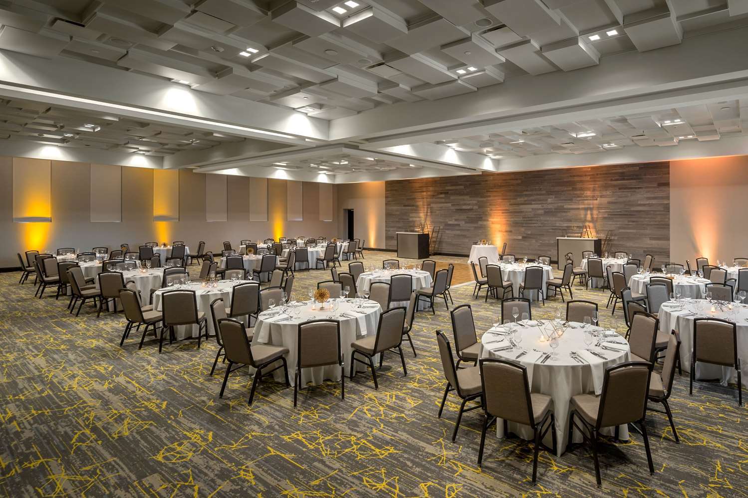 The Summit Hotel Cincinnati Dış mekan fotoğraf
