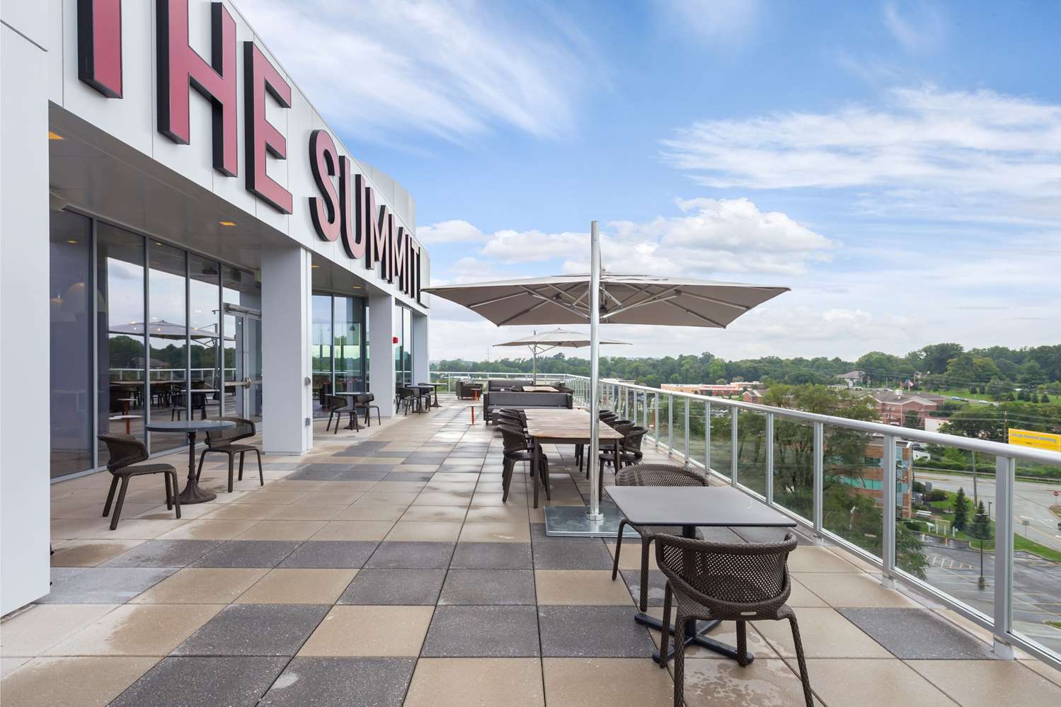 The Summit Hotel Cincinnati Dış mekan fotoğraf